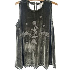 POL Green Velvet Embroidered Baby Doll Sleeveless Top Size Small